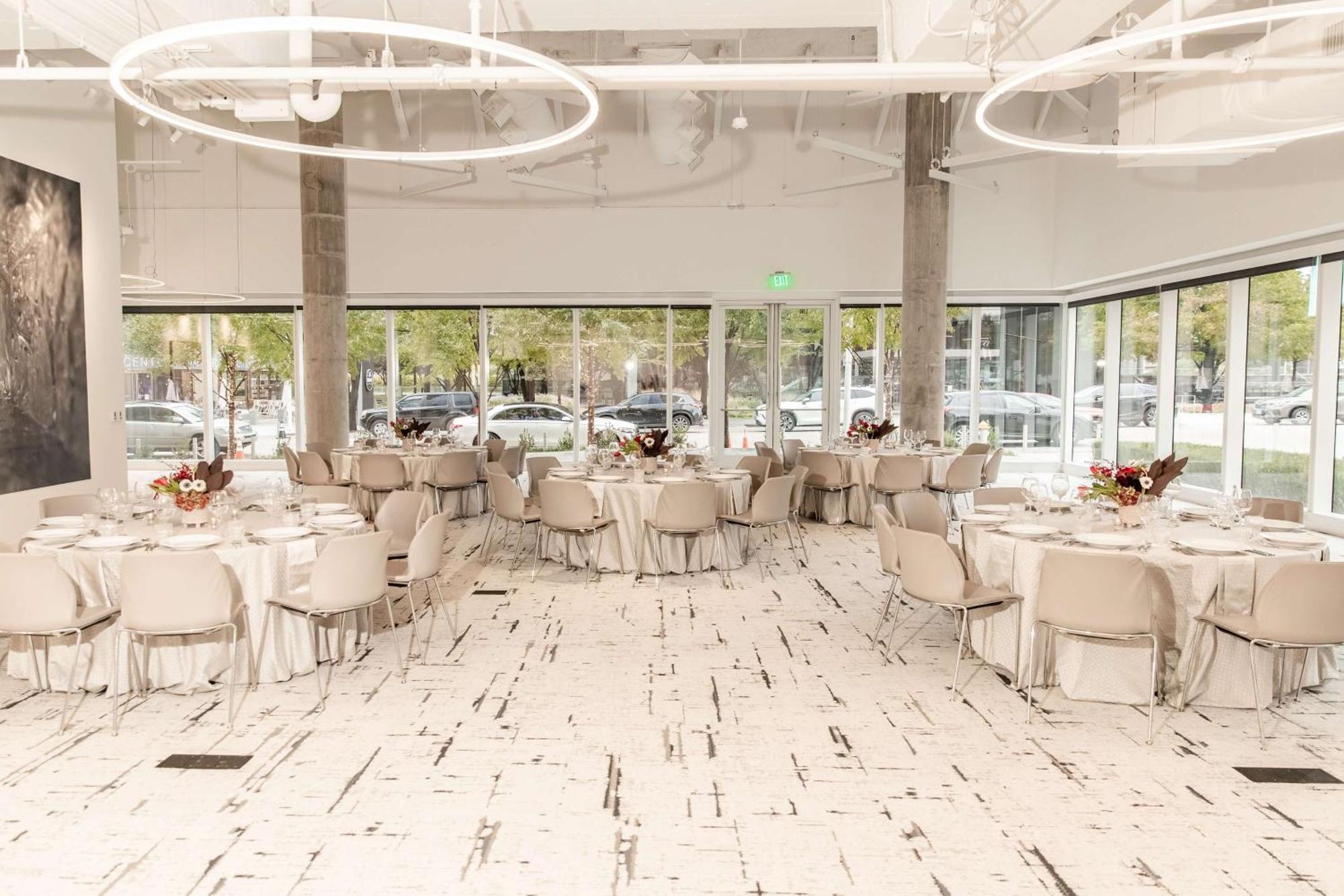 Hall Arts Hotel Dallas, Curio Collection By Hilton Buitenkant foto