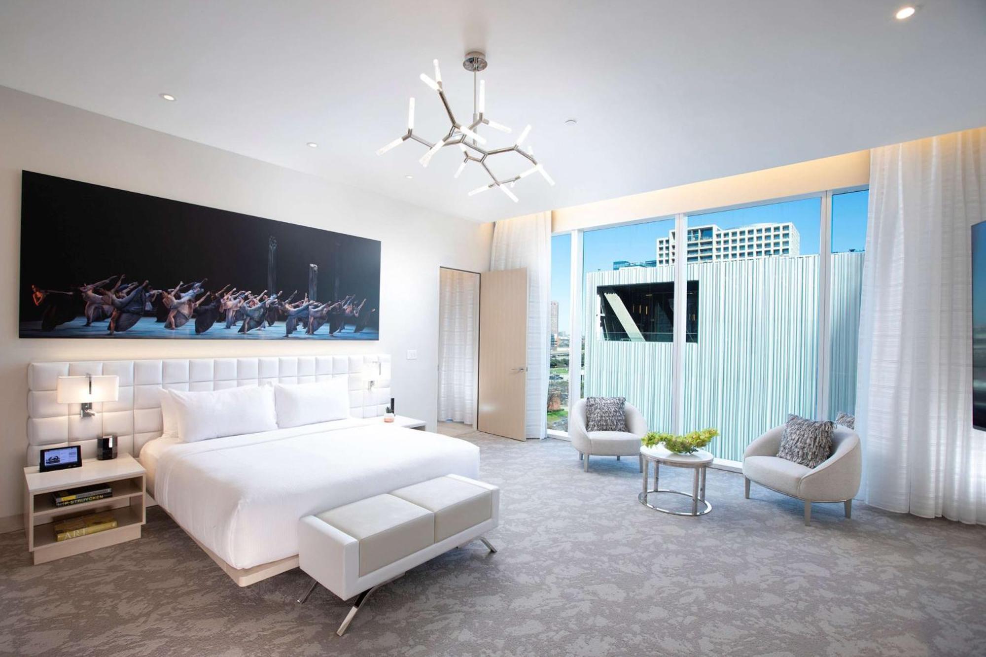 Hall Arts Hotel Dallas, Curio Collection By Hilton Buitenkant foto